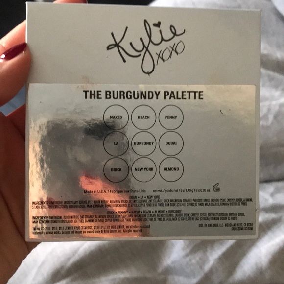 Kylie cosmetics - Picture 2 of 3